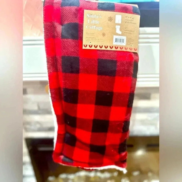 Baby’s First Christmas Stocking and Throw Blanket - Picture 4 of 9